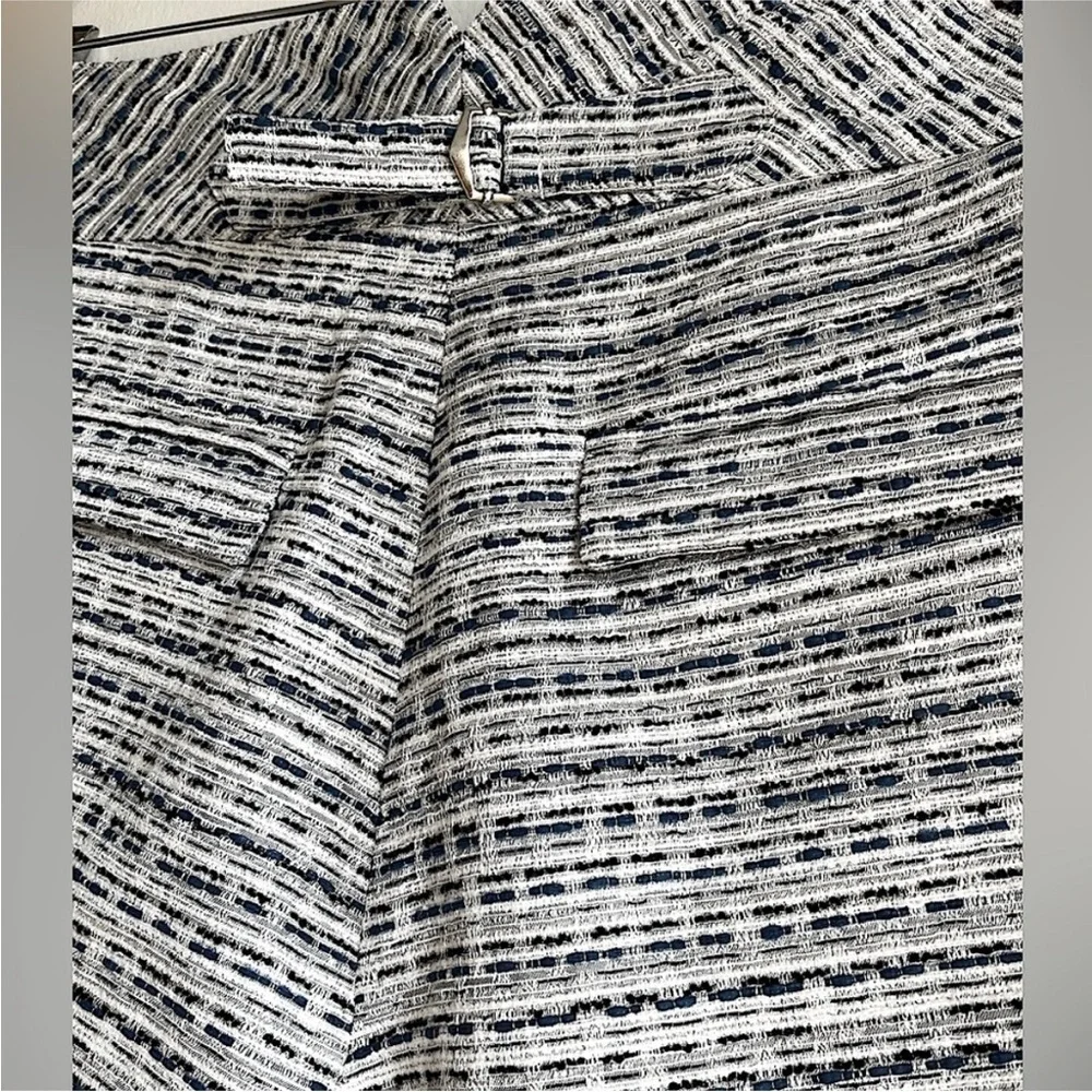 ✨ Adam Lippes Casual Tweed Shorts - Size 8 ✨